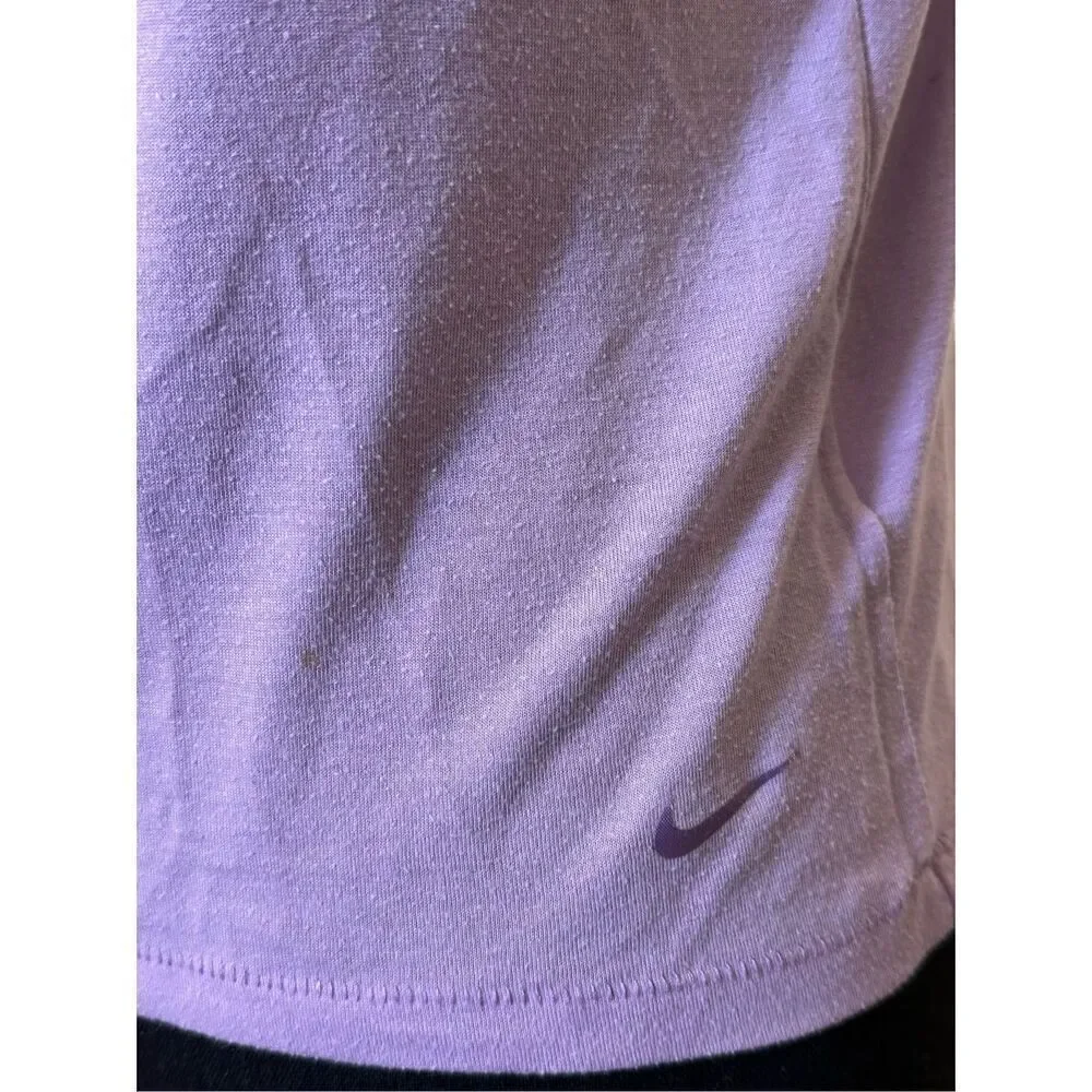 NIKE Women’s DRI-FIT Club Sheer Boxy Logo Short Sleeve T-Shirt Tops Light Purple